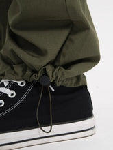 Lade das Bild in den Galerie-Viewer, Volcom - SQUADS CARGO LOOSE TAPERED PANT - SQUADRON GREEN