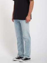 Lade das Bild in den Galerie-Viewer, Volcom SOLVER JEANS - POWDER BLUE