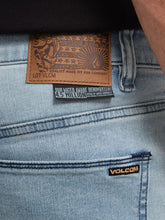 Lade das Bild in den Galerie-Viewer, Volcom SOLVER JEANS - POWDER BLUE