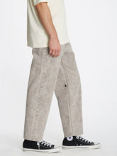 Lade das Bild in den Galerie-Viewer, Volcom - Modown Tapered Jeans Acid