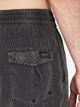 Lade das Bild in den Galerie-Viewer, Volcom - Center Trunk 17 - Black