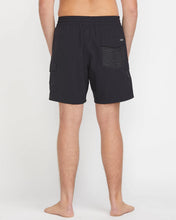 Lade das Bild in den Galerie-Viewer, Truly Liberators 17" Boardshorts - BLACK