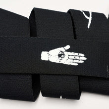 Lade das Bild in den Galerie-Viewer, Arcade CHARMER STRETCH BELT - black/white