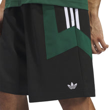 Lade das Bild in den Galerie-Viewer, Adidas Football Short