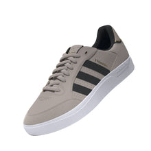 Lade das Bild in den Galerie-Viewer, Adidas - Tyshawn Low WONTAU/CARBO