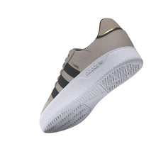 Lade das Bild in den Galerie-Viewer, Adidas - Tyshawn Low WONTAU/CARBO