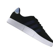 Lade das Bild in den Galerie-Viewer, Adidas Tyshawn Low - Core Black / Clear Sky / Collegiate Navy