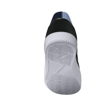 Lade das Bild in den Galerie-Viewer, Adidas Tyshawn Low - Core Black / Clear Sky / Collegiate Navy