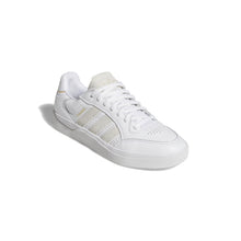 Lade das Bild in den Galerie-Viewer, Adidas - Tyshawn Low Cloud White / Cloud White / Gold Metallic