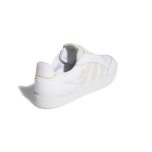 Lade das Bild in den Galerie-Viewer, Adidas - Tyshawn Low Cloud White / Cloud White / Gold Metallic