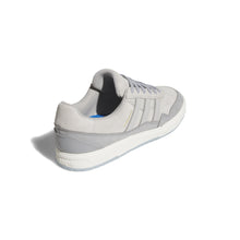 Lade das Bild in den Galerie-Viewer, Adidas - Tyshawn II Light Onix / Clear Granite / Chalk White