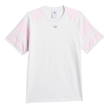 Lade das Bild in den Galerie-Viewer, Adidas - Tyshawn T-Shirt – Genderneutral