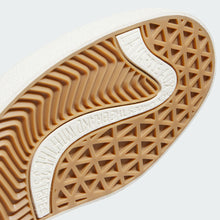 Lade das Bild in den Galerie-Viewer, Adidas - PUIG INDOOR PRLOIN/OWHITE/BLUBIR