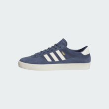 Lade das Bild in den Galerie-Viewer, Adidas - PUIG INDOOR PRLOIN/OWHITE/BLUBIR