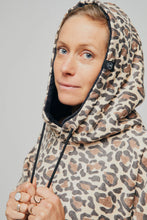 Lade das Bild in den Galerie-Viewer, ALL-IN Beach Crew V Poncho Leopard