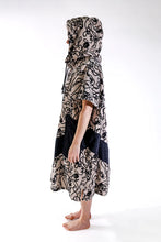 Lade das Bild in den Galerie-Viewer, ALL-IN Beach Crew V Poncho Oneline