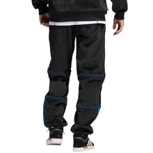 Lade das Bild in den Galerie-Viewer, Adidas Skateboarding - Tyshawn Velour Pants