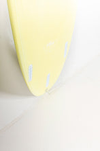 Lade das Bild in den Galerie-Viewer, Indio Endurance - PLUS Banana Light - 5 ́10” x 21 7/8” x 2”7/8 - 42,9L