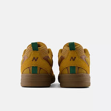 Lade das Bild in den Galerie-Viewer, New Balance Tiago Lemos 808 "WHEAT"