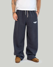 Lade das Bild in den Galerie-Viewer, Homeboy - TRACKIE DACKS Grey Washed
