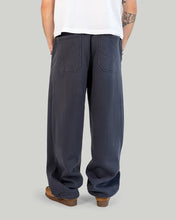 Lade das Bild in den Galerie-Viewer, Homeboy - TRACKIE DACKS Grey Washed
