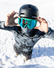 Lade das Bild in den Galerie-Viewer, Mons Royale - Cascade Merino Base Layer Long Sleeve
