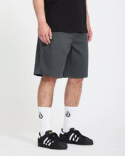 Lade das Bild in den Galerie-Viewer, Volcom - Billow 22" Shorts - Castlerock
