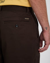 Lade das Bild in den Galerie-Viewer, Volcom - Billow Hose - Cacao
