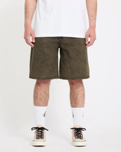 Lade das Bild in den Galerie-Viewer, Volcom - Billow 22" Jeansshorts - Sage Leaf
