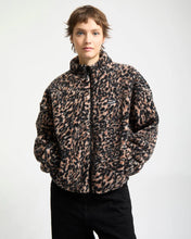 Lade das Bild in den Galerie-Viewer, VOLCOM - Wylding Out Zip Sherpa - Animal Print
