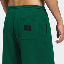 Lade das Bild in den Galerie-Viewer, Adidas - SHMOO FW SHORT DRKGRN/BLACK
