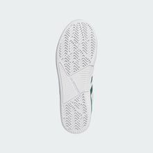 Lade das Bild in den Galerie-Viewer, Adidas - TYSHAWN LOW CGREEN/CGREEN/FTWWHT
