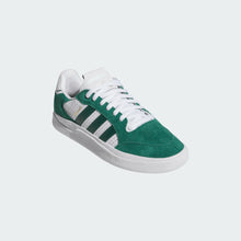 Lade das Bild in den Galerie-Viewer, Adidas - TYSHAWN LOW CGREEN/CGREEN/FTWWHT
