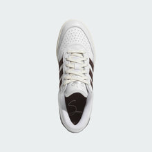 Lade das Bild in den Galerie-Viewer, Adidas - Tyshawn II X Zach
