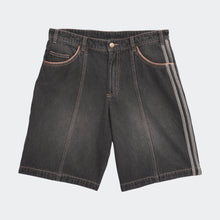 Lade das Bild in den Galerie-Viewer, Adidas - Tyshawn Denim Shorts
