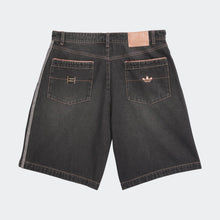 Lade das Bild in den Galerie-Viewer, Adidas - Tyshawn Denim Shorts
