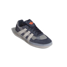 Lade das Bild in den Galerie-Viewer, Adidas - ALOHA SUPER Schuh Legend Ink / Crystal White / Grey One
