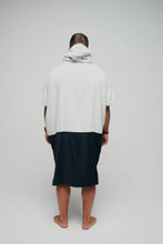 Lade das Bild in den Galerie-Viewer, ALL-IN Flash Line V Poncho Black/Mouse
