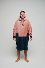 Lade das Bild in den Galerie-Viewer, ALL-IN Beach Crew V LS Poncho Terra
