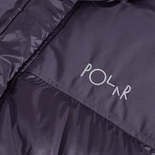 Lade das Bild in den Galerie-Viewer, Polar Skate Co. - Basic Puffer Vest - Dark Violet
