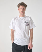 Lade das Bild in den Galerie-Viewer, Cleptomanicx - Classic Tee Rien ne va plus
