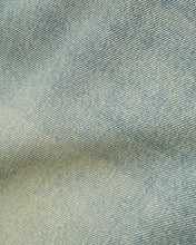 Lade das Bild in den Galerie-Viewer, Butter Goods - Scorpion Stitch Denim Jeans, Tinted Light Blue
