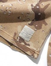 Lade das Bild in den Galerie-Viewer, Butter Goods Waffle L/S Top, Desert Camo
